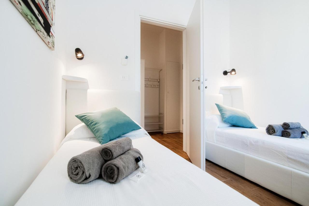 White Loft Como Central - The House Of Travelers Eksteriør billede