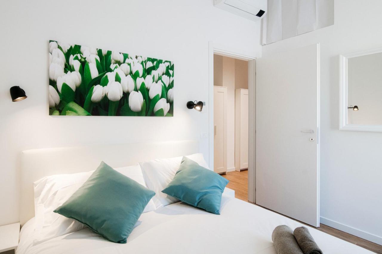 White Loft Como Central - The House Of Travelers Eksteriør billede