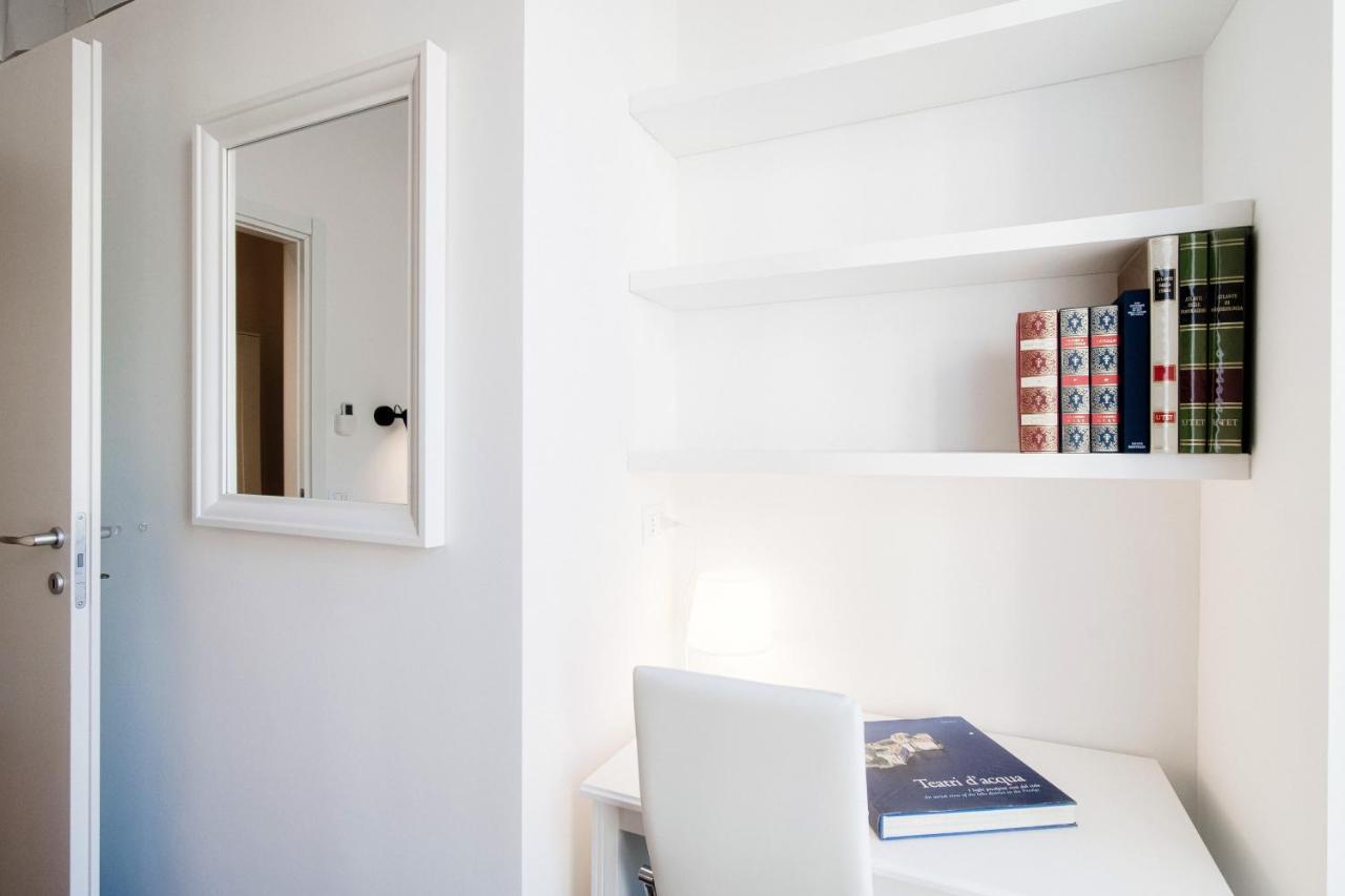 White Loft Como Central - The House Of Travelers Eksteriør billede