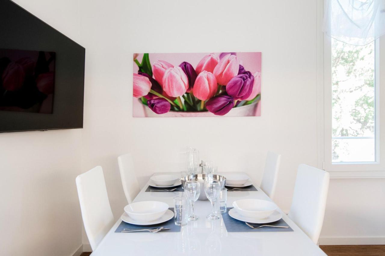 White Loft Como Central - The House Of Travelers Eksteriør billede