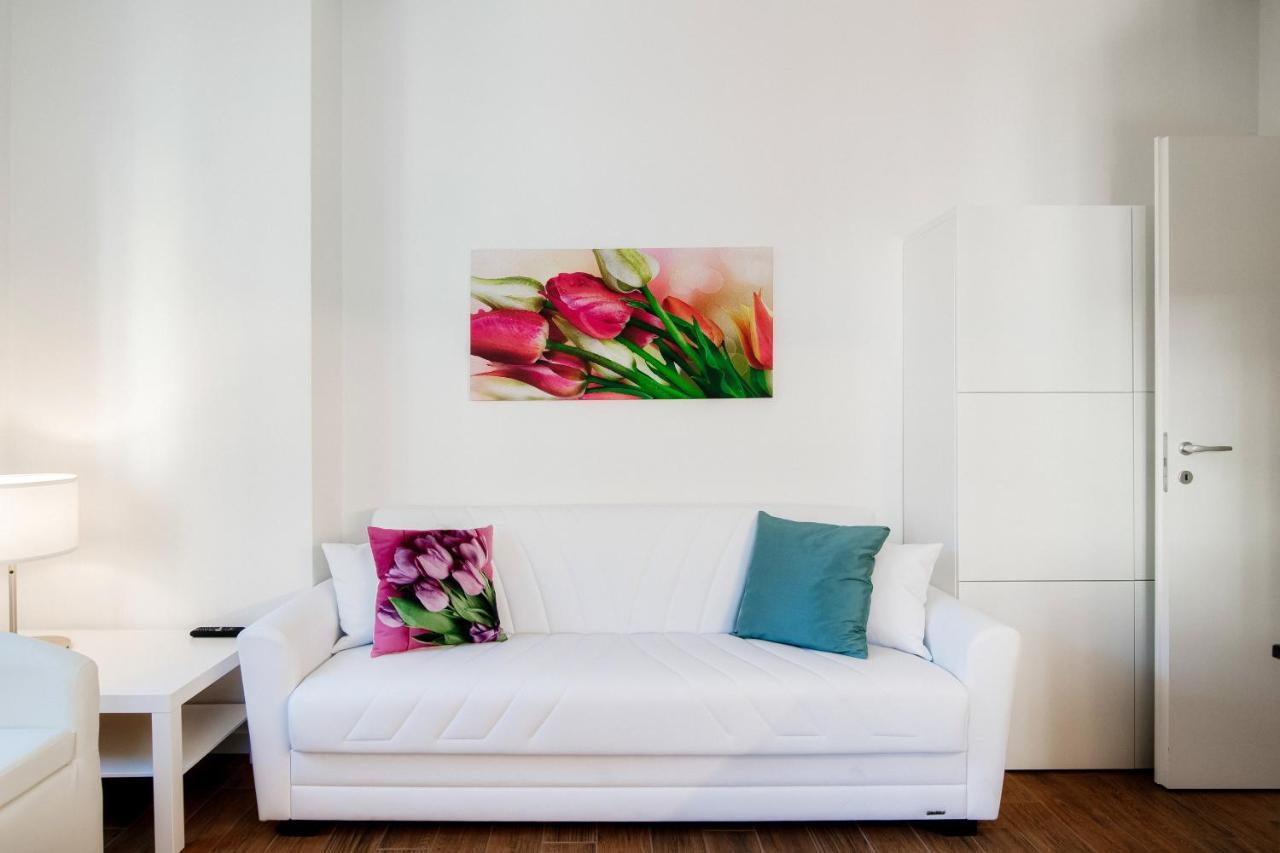 White Loft Como Central - The House Of Travelers Eksteriør billede