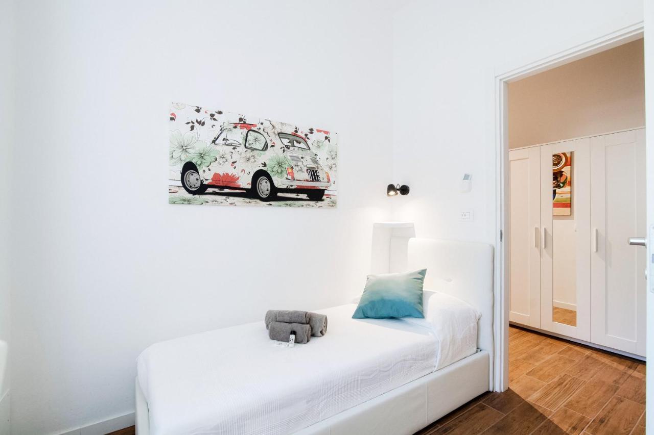 White Loft Como Central - The House Of Travelers Eksteriør billede
