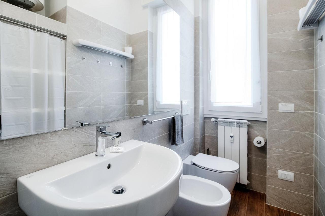 White Loft Como Central - The House Of Travelers Eksteriør billede